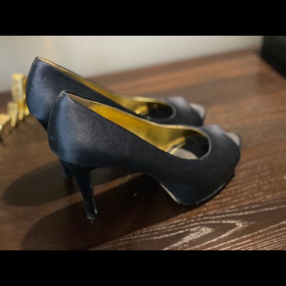 Nine West peep toe heels - Picture 4 of 5